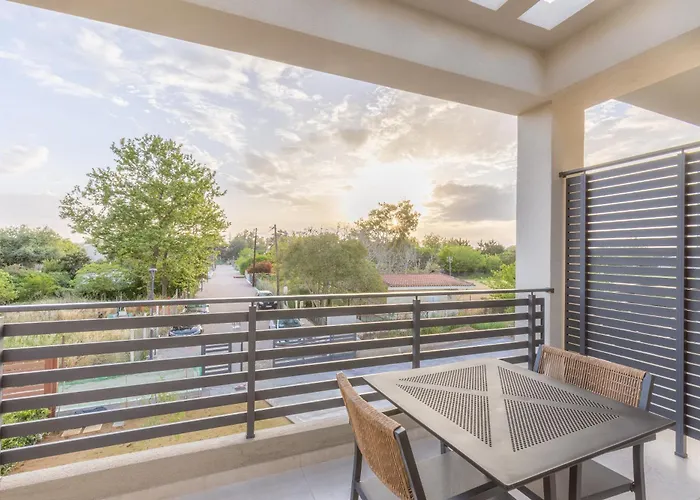 Aparthotel Nostos 4*